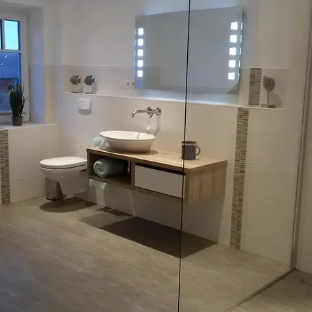 With 4 Bedrooms Wittendun